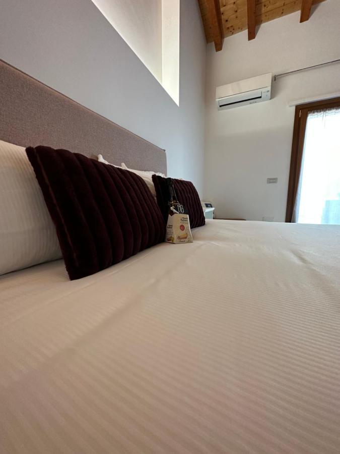 Ng Guest House Il Ris Сассарі Екстер'єр фото